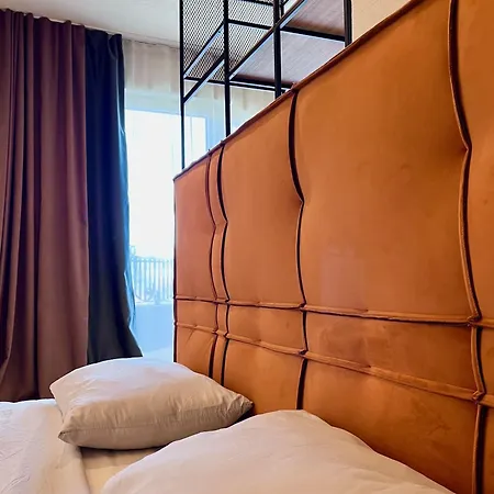 25 Loft New & Next To Lift And River Banszko